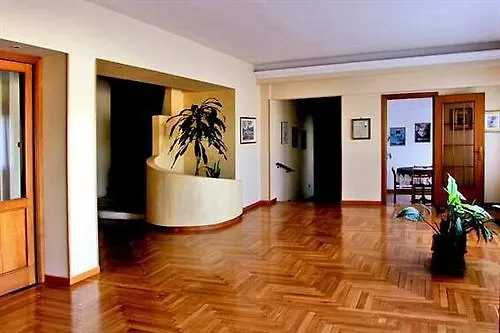 Casa Per Ferie Eremo Santa Rosa Da Lima-1